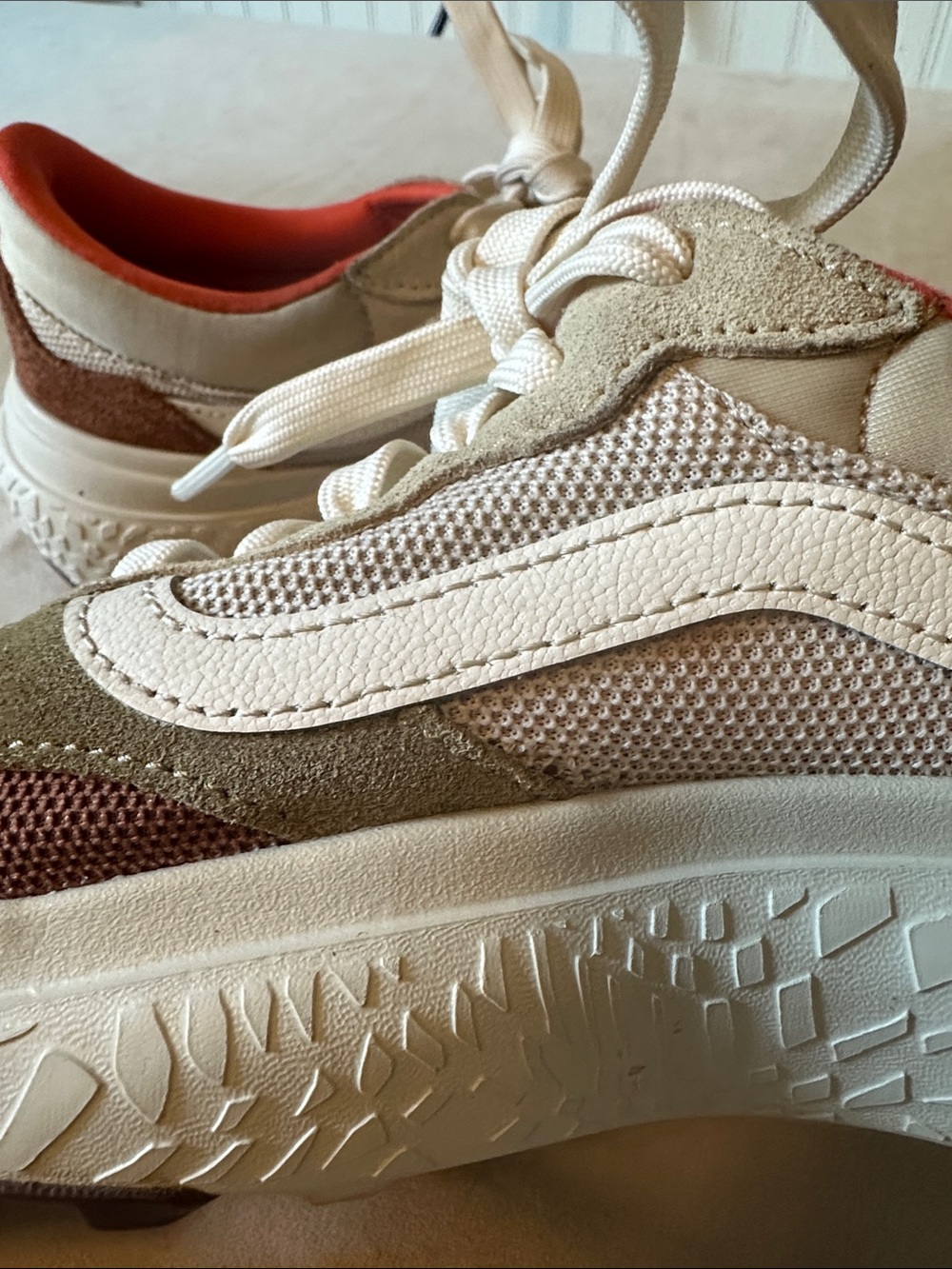Vans Ultra Range - Picture 6 of 9